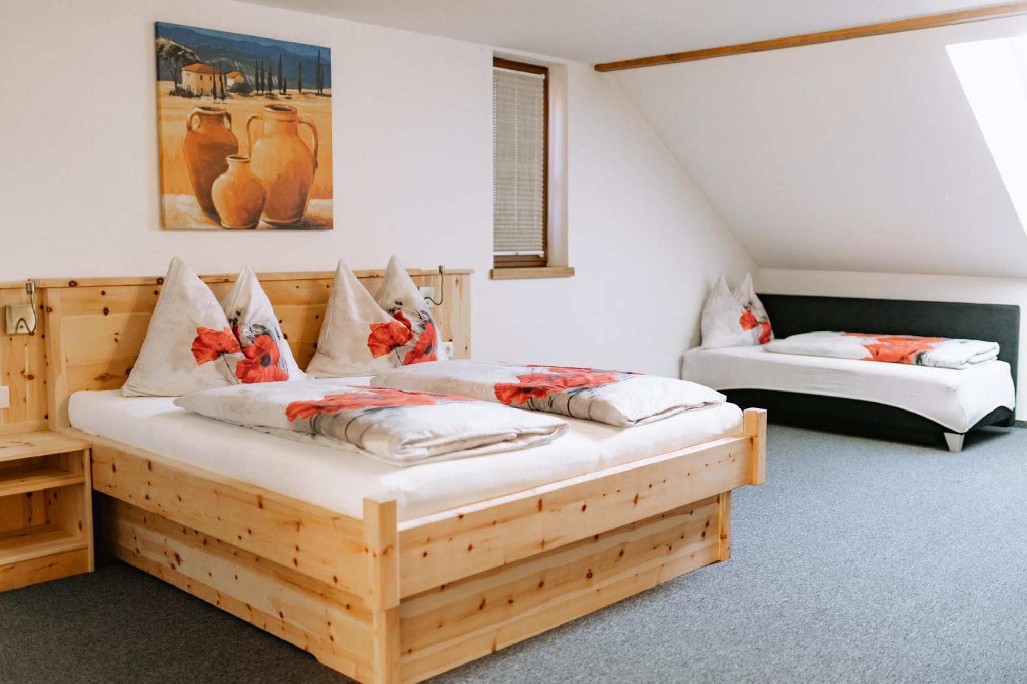 Franziskibad * Bad Haering